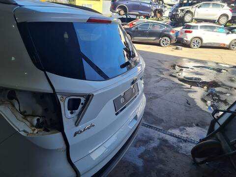 Foto 2ª: Portón Ford Kuga TREND 120CV 88KW [BNMC] (2018)