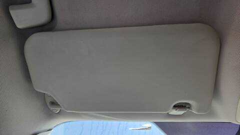 Parasol Izquierdo Ford Focus TREND BERLINA