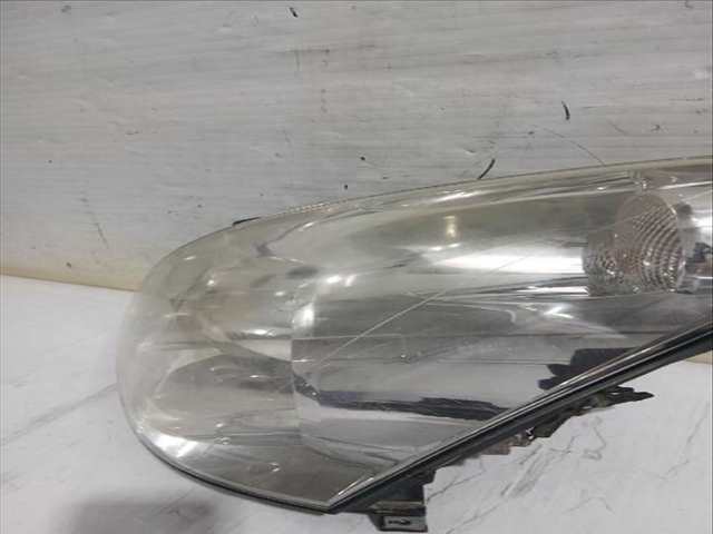 Foto 3ª: Faro Izquierdo Toyota Corolla 2.2 D-4D AUR10_) 177CV [2AD-FHV] (2004)