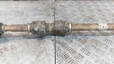 Foto 4ª: Transmision Delantera Derecha Kia Sportage CONCEPT 4X2 116CV 85KW [D4FD] (2011)