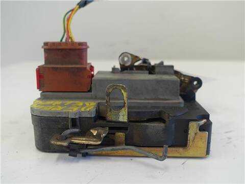 Cerradura Puerta Delantera Derecha Peugeot 306 1.9 D 69CV 51KW