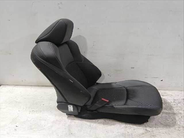 Foto 2ª: Asiento Delantero Izquierdo Toyota Yaris 1.5 HYBRID MXPH11) 92CV [M15A-FXE] (2020)