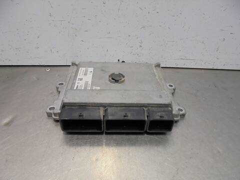 Centralita Motor ECU Dacia Sandero STEPWAY 90CV 66KW