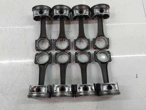 Biela Jeep Grand Cherokee 326 CV 240KW