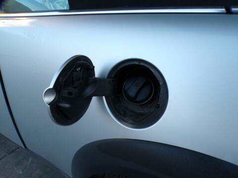 Tapa Exterior Combustible Bmw Mini W10B16AA