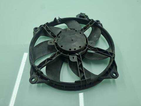 Foto 2ª: Electroventilador Renault Megane LIMITED BERLINA 95CV 70KW III BERLINA 5 P [K9K R8] (2015)
