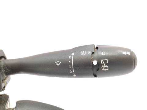 Foto 2ª: Mando Multifuncion Peugeot 307 1.6 16V 109CV 80KW [NFU] (2006)
