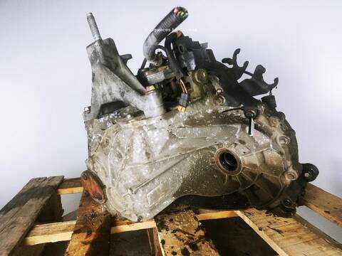 Foto 2ª: Caja Cambios Ford Focus 1.8 TURBO DI - TDDI [C9DB] (1999)