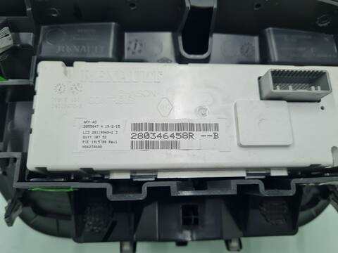 Foto 4ª: Pantalla Multifuncion Renault Megane LIMITED BERLINA 95CV 70KW III BERLINA 5 P [K9K R8] (2015)