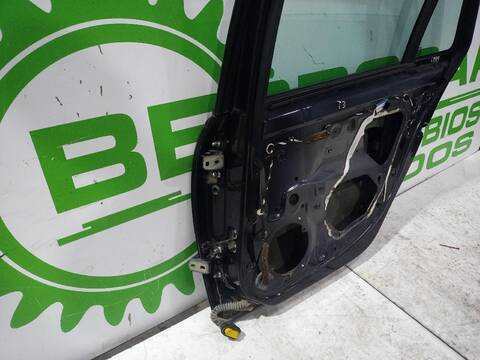 Foto 3ª: Puerta Trasera Derecha Renault Laguna RENAULT LAGUNA III GRANDTOUR 109CV [K9K780] (2007)