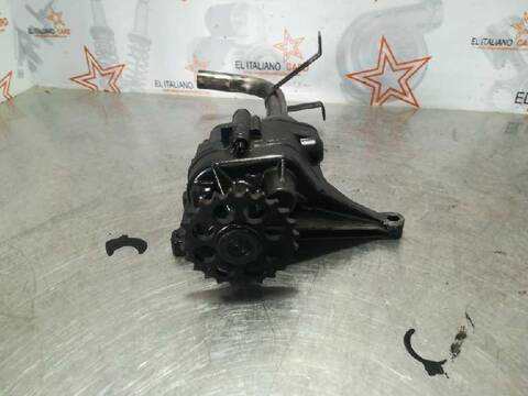 Foto 2ª: Bomba de Aceite Mercedes Clase C 160 2.7 CDI 20V CAT BERLINA 170CV 125KW (2000)