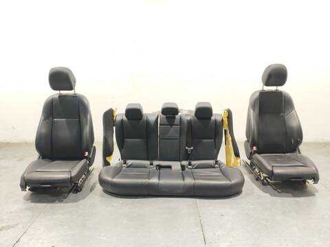 Asientos Traseros Mercedes Clase E 180 E 220 D 213.004) 194CV 143KW