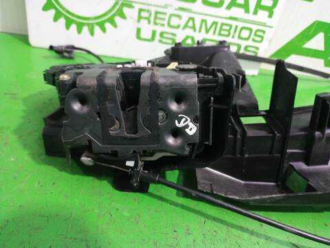 Foto 2ª: Cerradura Puerta Delantera Derecha Ford Focus 1.6 16V CAT 101CV [HWDA] (2004)