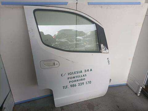Puerta Delantera Derecha Nissan NV200 M20) EVALIA PREMIUM