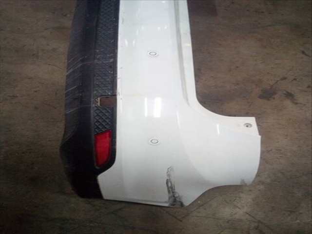 Foto 3ª: Paragolpes Trasero Ford Focus TITANIUM 116CV 85KW [T1DA] (2012)