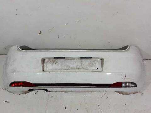 Paragolpes Trasero Fiat Grande Punto 1.9 MULTIJET SPORT 01.2007 ) 130CV 96KW