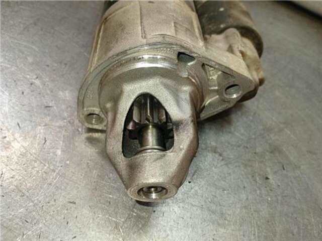 Foto 3ª: Motor de Arranque Mercedes Clase ML 230 4.3 430 (163.172) [4.3 LTR. - 200 KW V8 24V CAT] [M 113.942]