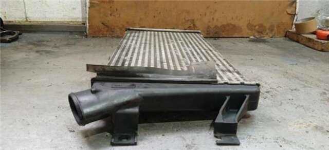 Foto 3ª: Intercooler Dodge Caliber 2.0 S [2.0 LTR. - 103 KW 16V CRD CAT] [ECD]