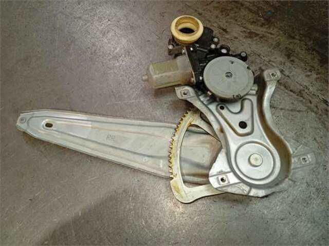 Elevalunas Eléctrico Trasero Derecho Toyota Verso 2.0 D-4D