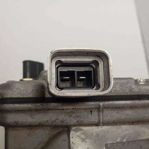 Foto 3ª: Compresor Aire Acondicionado Toyota Auris 1.8 16V CAT HIBRIDO) 99CV 73KW (2017)