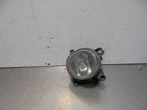 Faro Antiniebla Delantero Derecho Audi A4 BASICO AVANT 143CV 105KW
