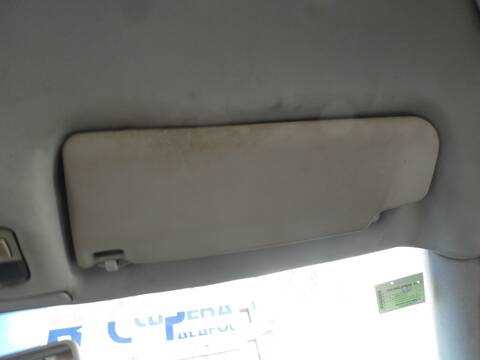 Foto 2ª: Parasol Derecho Volkswagen Golf ASZ BERLINA (2002)