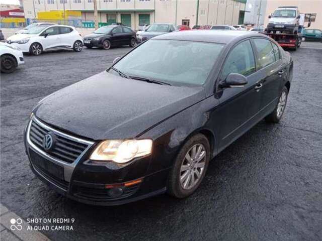 Piloto Portón Izquierdo Volkswagen Passat 2.0 TDI (140CV)