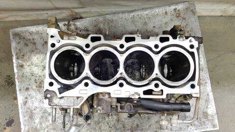 Foto 2ª: Bloque Motor Toyota Rav4 2.2 TD 136CV [2ADFTV] (2005)