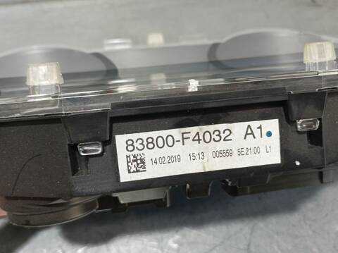 Foto 3ª: Cuadro de Instrumentos Toyota CHR HYBRID STYLE PLUS 122CV 90KW [2ZR] (2019)