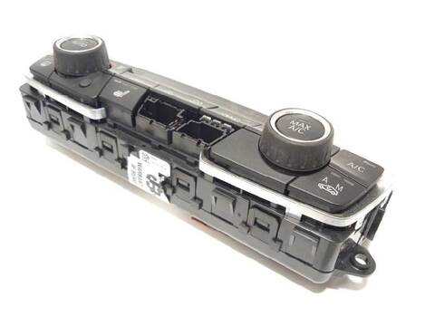 Foto 3ª: Mando Climatizador Bmw X1 2.0 G 192CV 141KW F48) XDRIVE20I XLINE [B48A20A] (2018)