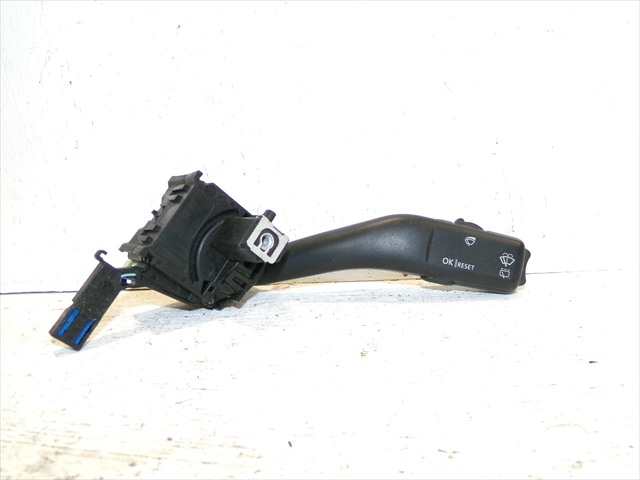 Mando Multifuncion Volkswagen Golf 1.9 TDI MODELO PLUS 2004-2009