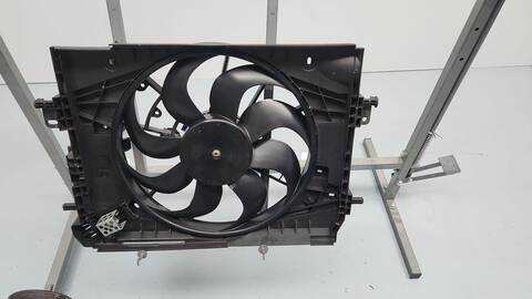 Foto 3ª: Electroventilador Dacia Dokker 1.5 DCI KEAJ KEAH) 90CV 66KW [K9K 612] (2017)