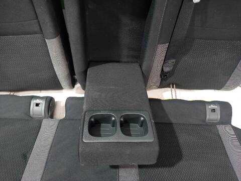 Foto 3ª: Asientos Traseros Nissan Qashqai ACENTA 140CV [HR13DDT] (2013)