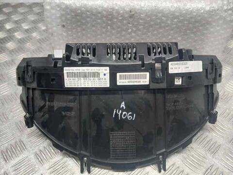 Foto 3ª: Cuadro de Instrumentos Mercedes Clase C 160 C 200 CDI BLUEEFFICIENCY 204.001) BERLINA 136CV 100KW [651913] (2011)