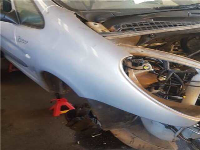 Foto 2ª: Aleta Delantera Derecha Citroen Xsara 2.0 HDI [RHY (DW10TD)]