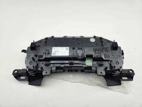 Foto 4ª: Cuadro de Instrumentos Bmw Serie 3 315 330D XDRIVE SPORT LINE 4P) BERLINA 265CV [B57D30A] (2022)