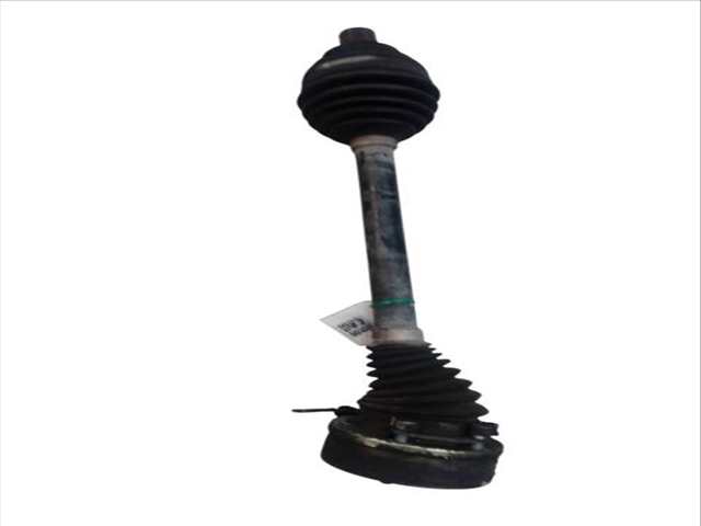 Foto 3ª: Transmision Delantera Izquierda Volkswagen Golf 1.6 TDI (2008)