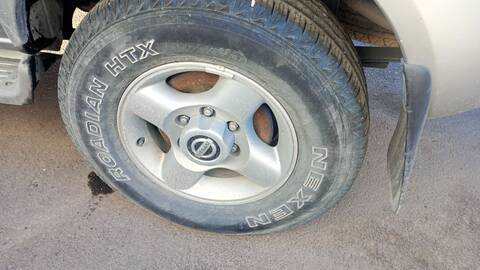 Foto 3ª: Juego LLantas Nissan Navara CHALLENGE 4X4 133CV 98KW PICK-UP D22) CABINA DOBLE [YD25DDTI] (2005)