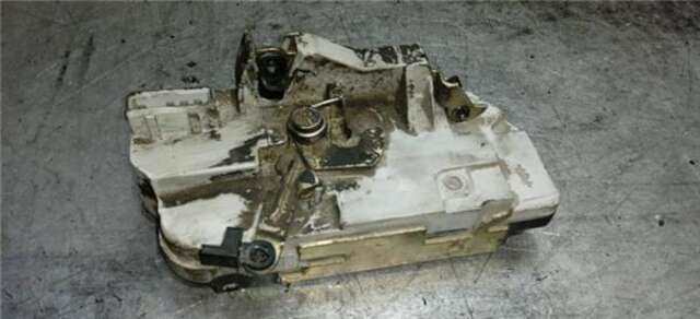 Cerradura Puerta Trasera Derecha Peugeot 206 1.4 HDI