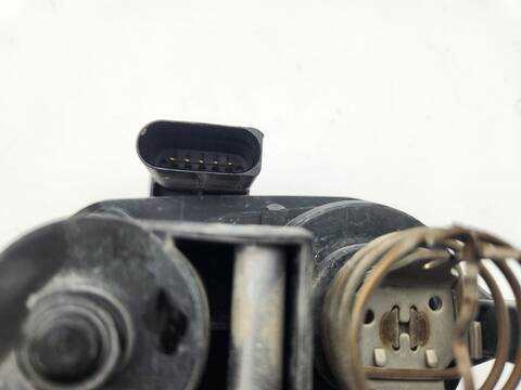 Foto 2ª: Centralita Motor ECU Volkswagen Transporter 2.0 TDI 110CV 81KW FURGONETA [DNAB] (2024)