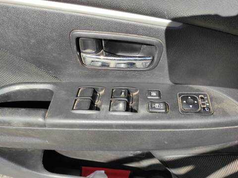 Botonera Elevalunas Mitsubishi ASX 4N13