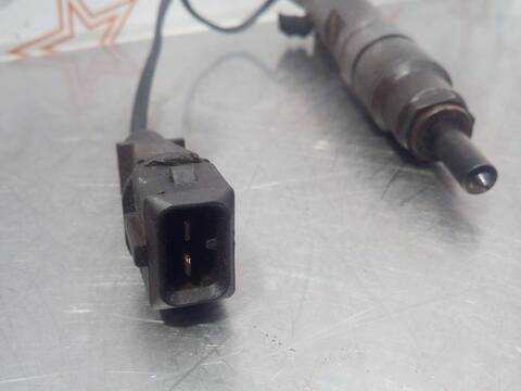 Foto 4ª: Inyectores Audi A4 1.9 TDI AVANT 90CV 66KW