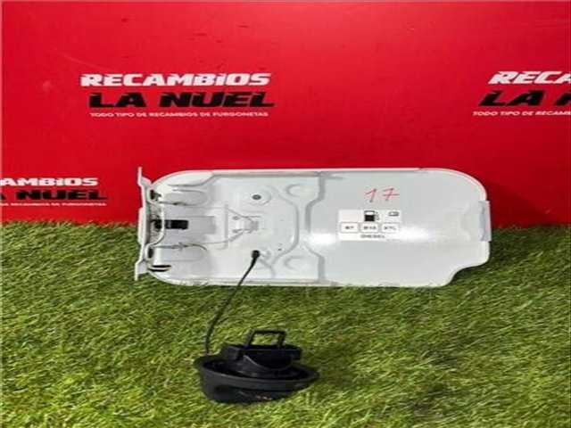 Foto 2ª: Tapa Exterior Combustible Renault Express ADVANCE BLUE DCI DIESEL FAP 75CV 55KW [K9K U8] (2021)