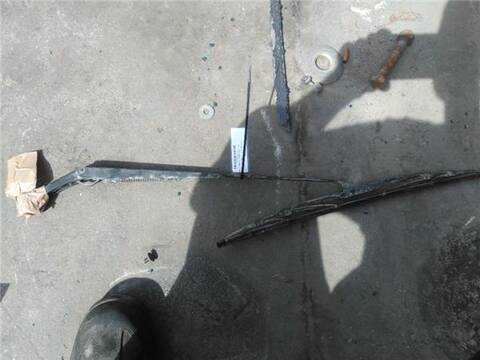 Brazo Limpia Delantero Derecho Toyota Hilux 3.0