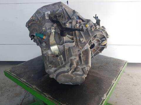 Foto 3ª: Caja Cambios Renault Kangoo BLUE DCI 95 KJAB) 95CV 70KW [K9K876] (2023)