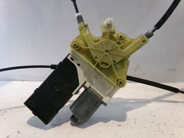 Foto 2ª: Elevalunas Eléctrico Delantero Derecho Renault Laguna 2.0 G MODELO 3 2007-2015 [F4RK800] (2009)