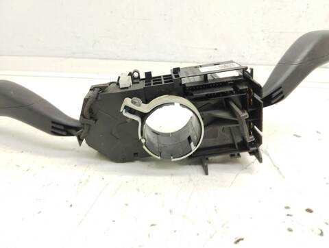 Foto 3ª: Mando Multifuncion Volkswagen Polo ADVANCE 70CV 51KW [CGPA] (2012)