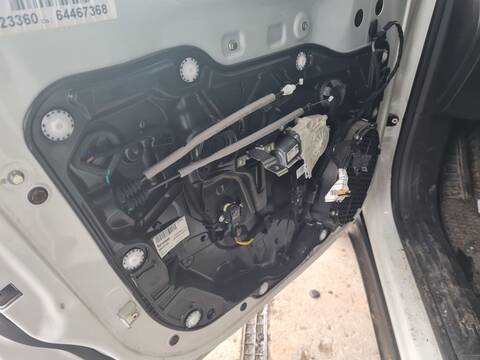 Elevalunas Eléctrico Delantero Izquierdo Jeep Renegade LONGITUDE 4WD 120CV 88KW