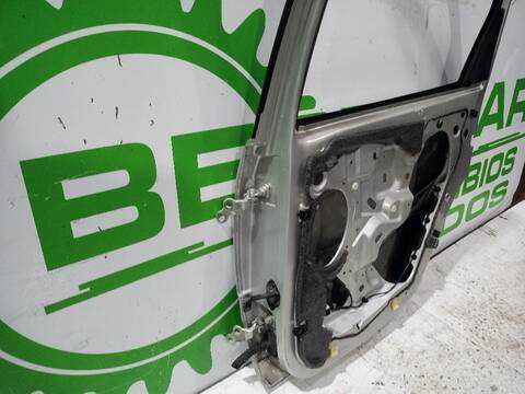 Foto 3ª: Puerta Trasera Derecha Ford Focus TREND 101CV [FFDA] (1998)