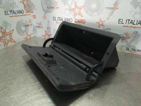 Foto 3ª: Guantera Mitsubishi Montero 3.2 DI-D ALL-FOUR 5-PTAS.) 160CV 118KW [D 4M41] (2006)